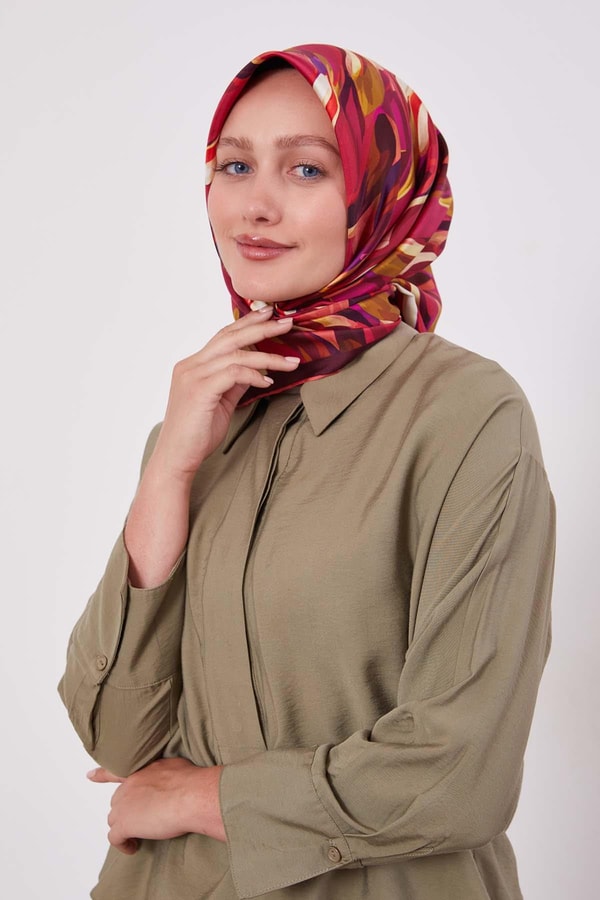 Nar Çiçeği Ebruli Desen Twill İpek Eşarp