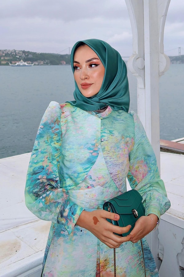 Petrol Yeşili Çift Taraflı Twill İpek Eşarp