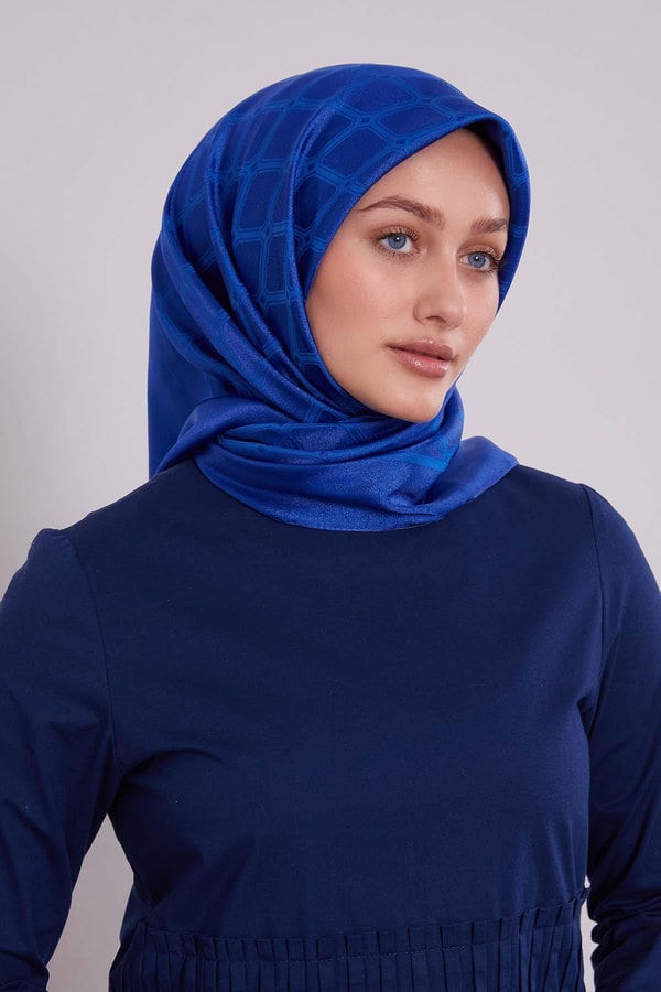 Saks Geometrik Kristal Jakar Eşarp