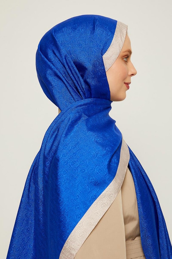 Saks Halka Desen Monogram Şal