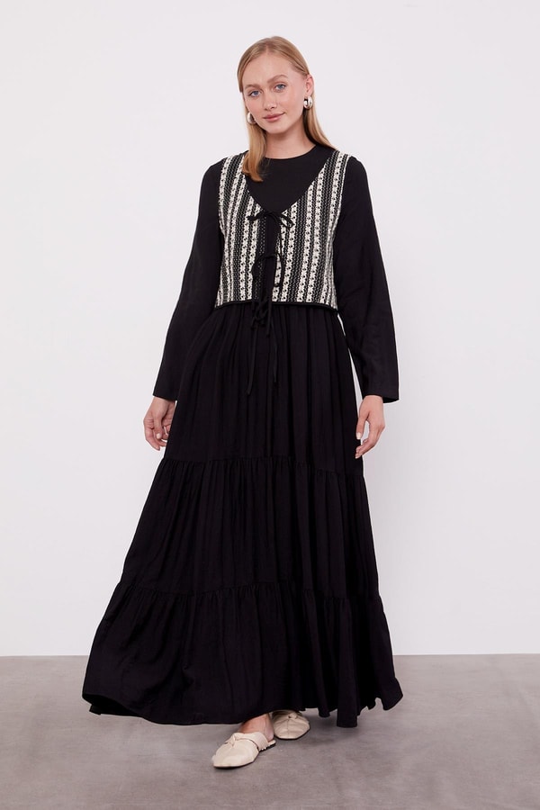 Siyah Bağcık Detay Yelekli Elbise