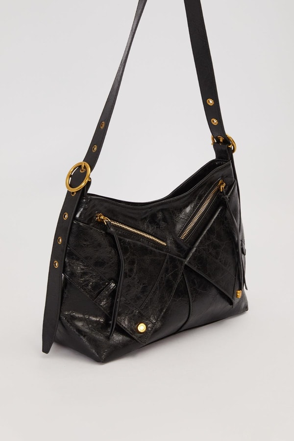 Siyah Çapraz Fermuar Detaylı Omuz Çantası