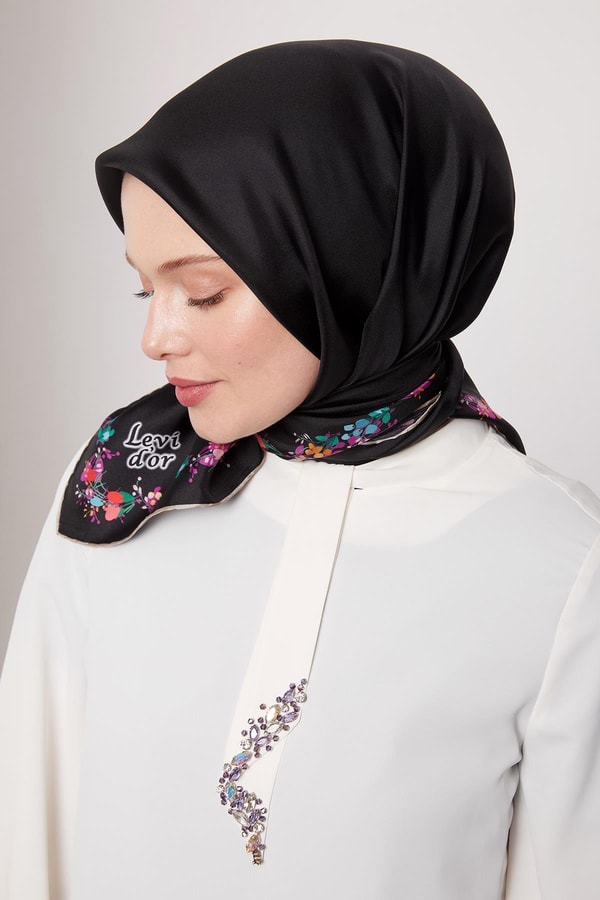 Siyah Cicek Serit Twill İpek Eşarp