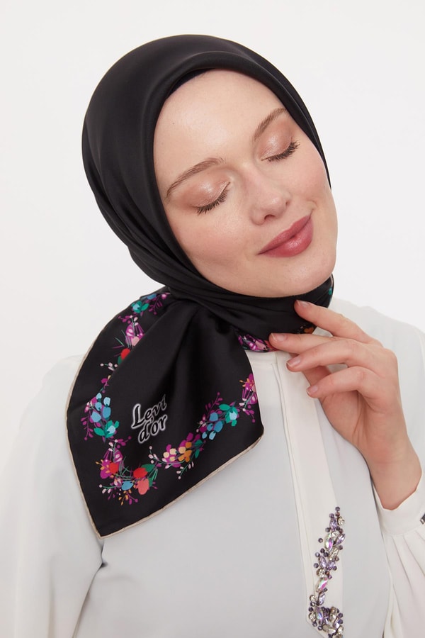 Siyah Cicek Serit Twill İpek Eşarp