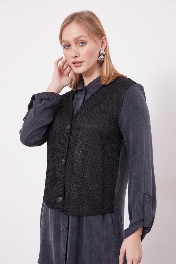 Siyah File Detaylı Cupra İkili Takım