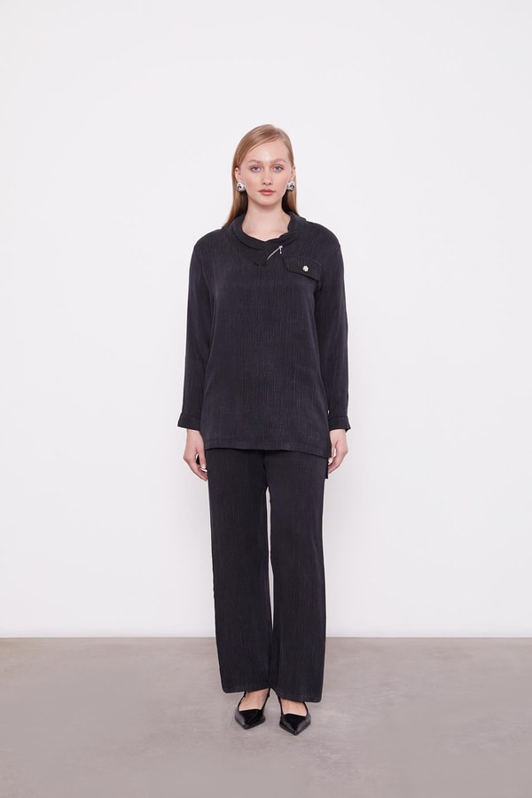 Siyah Fermuar Detaylı Tunik Takım