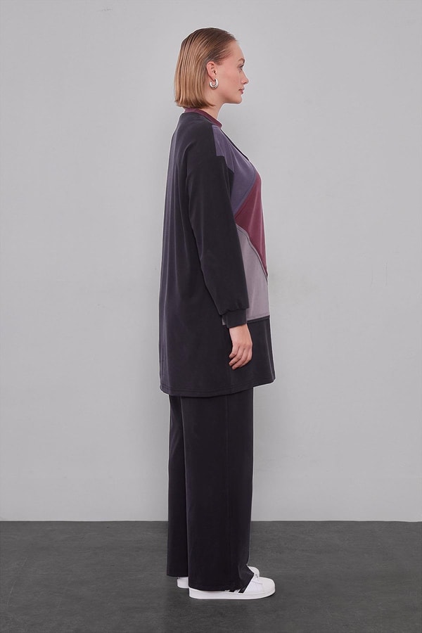 Siyah Geometrik Model İkili Takım