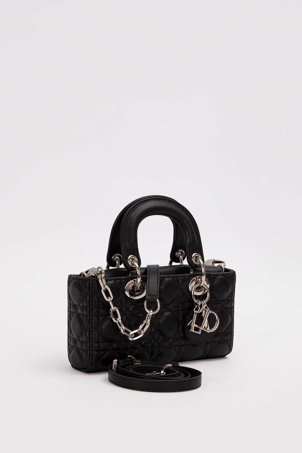 Siyah Kapitone Logo Aksesuarlı Omuz Çantası