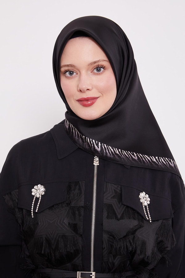 Kenar Leopar Desen Twill İpek Eşarp Siyah