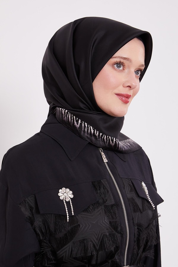 Kenar Leopar Desen Twill İpek Eşarp Siyah