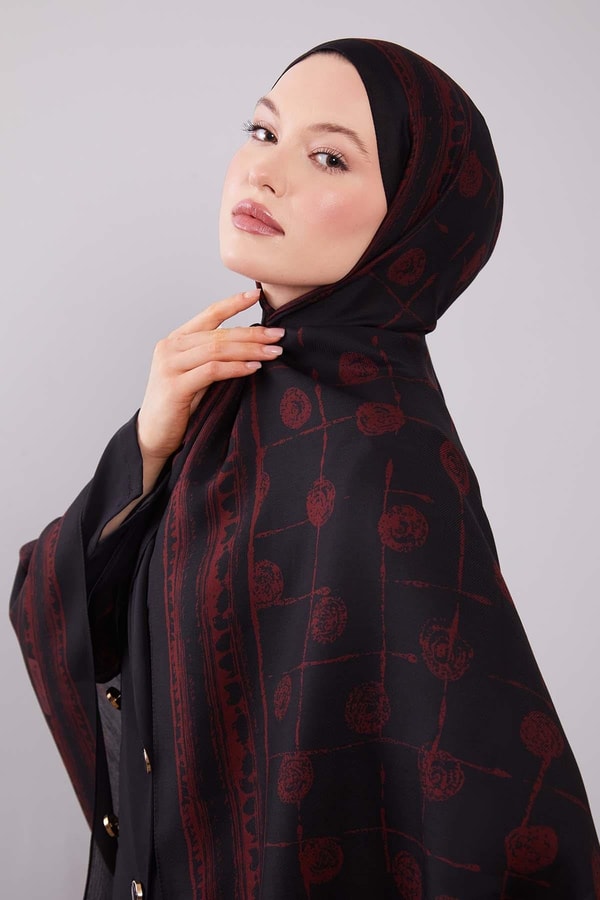 Siyah - Kırmızı Yuvarlak Desenli Yün İpek Şal