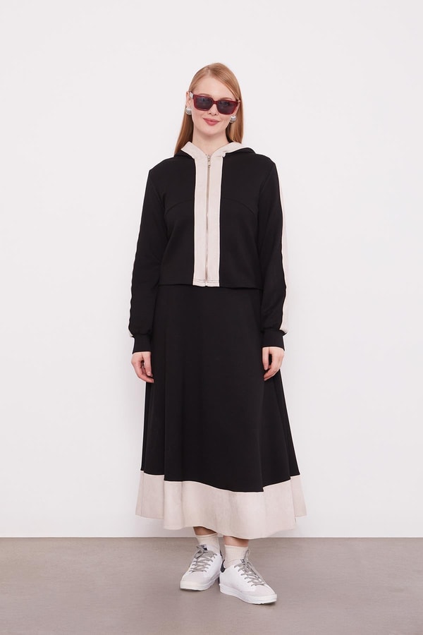 Siyah Kısa Hırkalı Fermuar Kapamalı Etek Takım