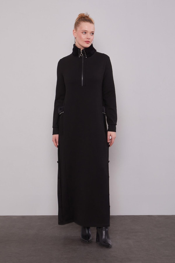 Siyah Kürk Yakalı Elbise