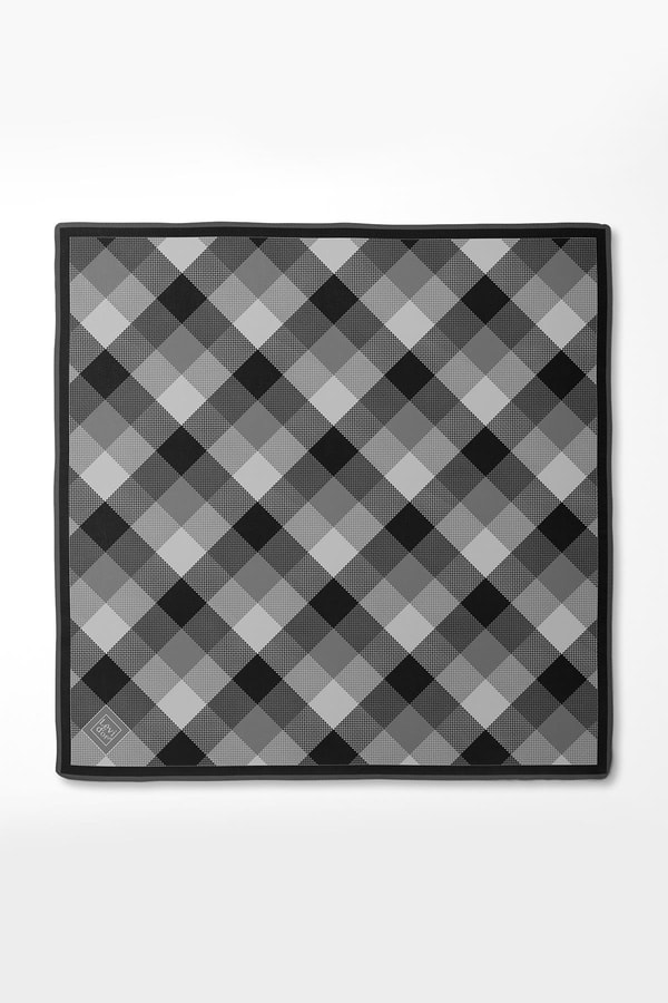 Siyah Noktalı Kareli Twill İpek Eşarp