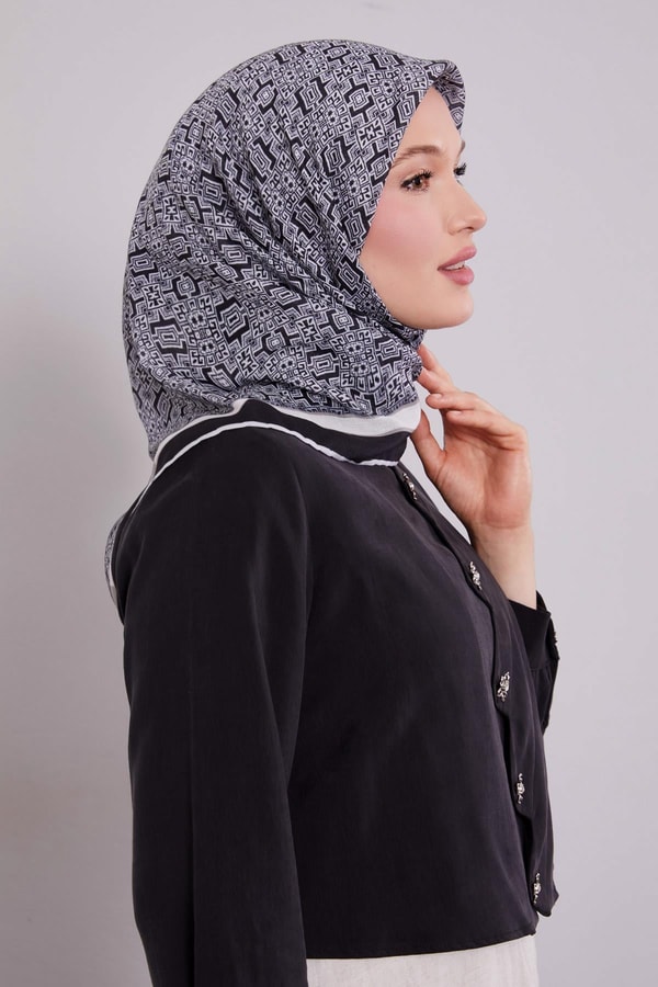 Siyah Puzzle Desen Soft Eşarp