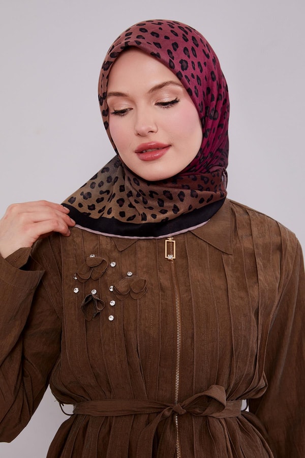 Siyah - Yeşil Leopar Desen Soft Eşarp