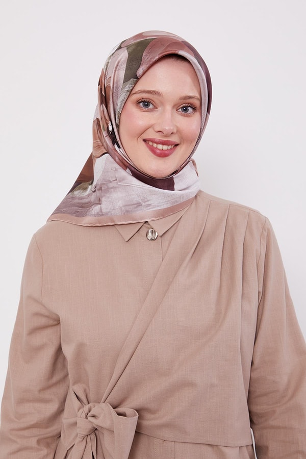 Somon Menekşe Desen Twill İpek Eşarp