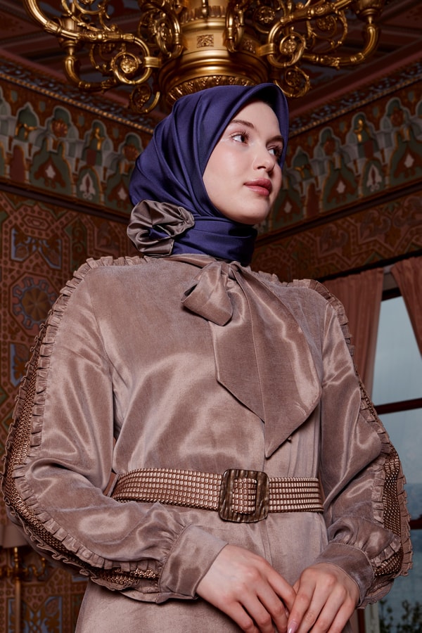 Sütlü Kahve Çift Taraflı Twill İpek Eşarp