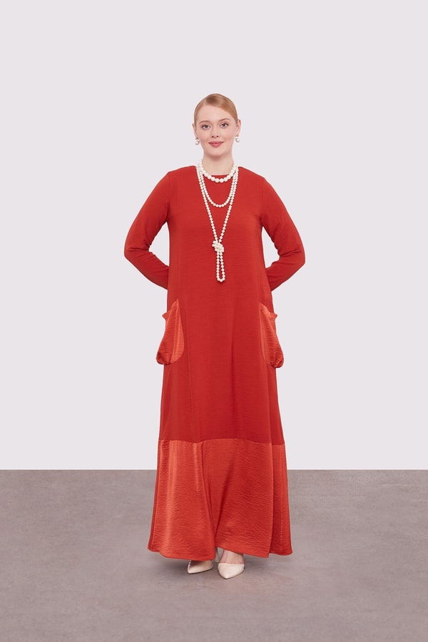 Tarçın Büyük Cep Detaylı Elbise