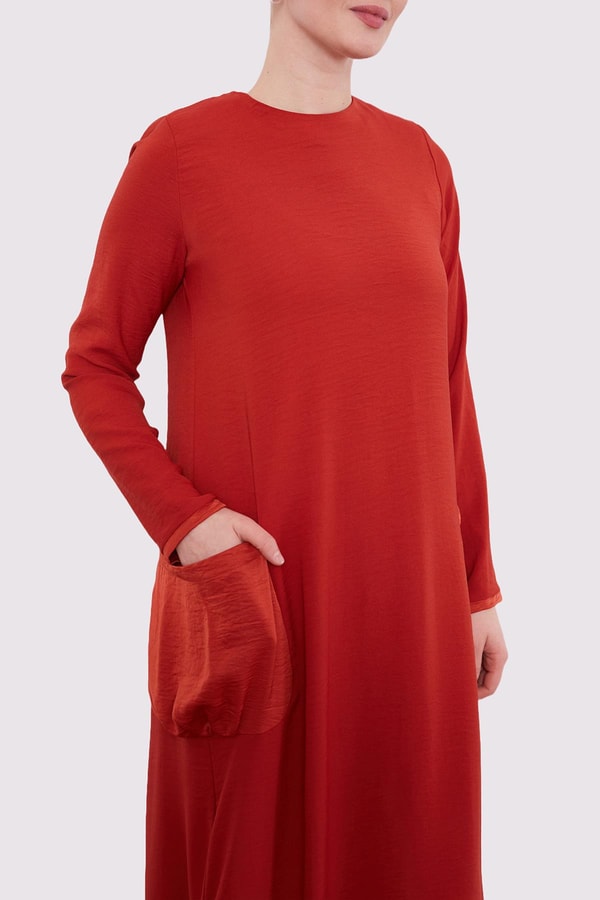 Tarçın Büyük Cep Detaylı Elbise