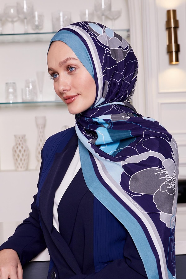 Turkuaz Çiçek Desen Royal Şal