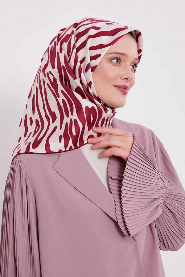 Vişne Büyük Leopar Desen Twill İpek Eşarp
