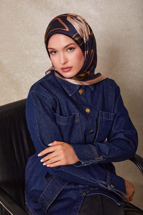 Vizon Çiçek Desen Twill İpek Eşarp