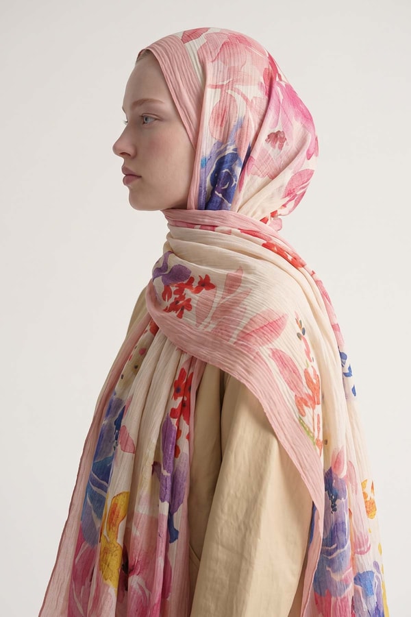 Yaprak Desenli Müslin Şal Pembe