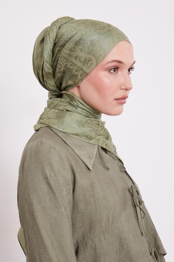 Yeşil Etnik Desen İtalyan Jakar Şal