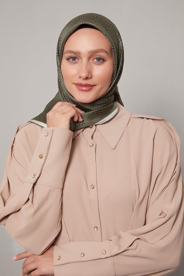 Yeşil Mini Yonca Desen Twill İpek Eşarp