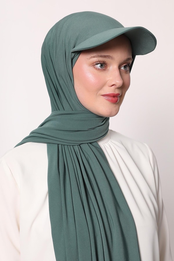 Yeşil Pratik Şapkalı Şal