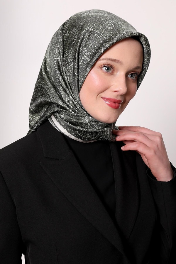 Yeşil Soyut Etnik Desen Twill İpek Eşarp