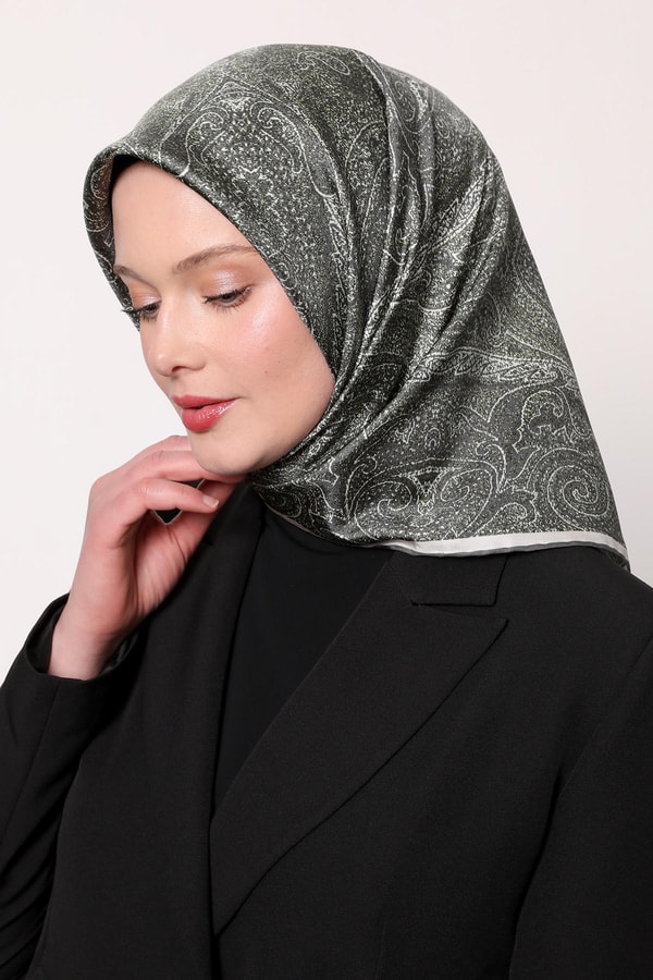 Yeşil Soyut Etnik Desen Twill İpek Eşarp