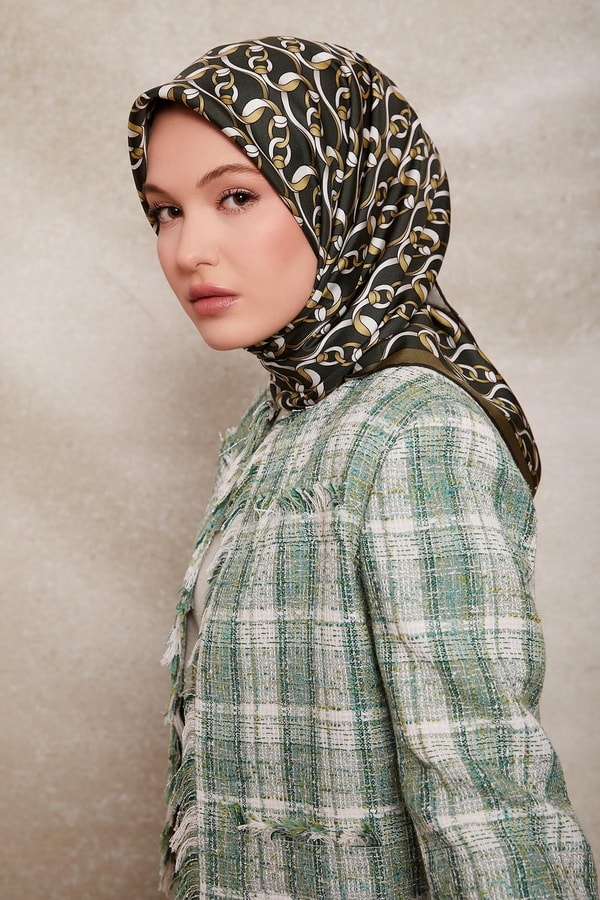 Yeşil Zincirli Desenli Twill İpek Eşarp