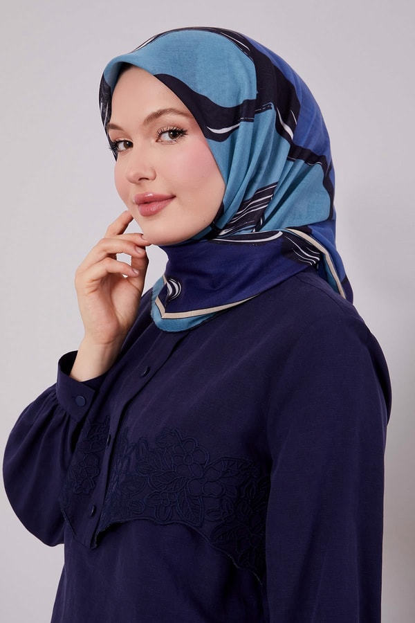 Yosun Yeşili Soyut Desen Soft Eşarp