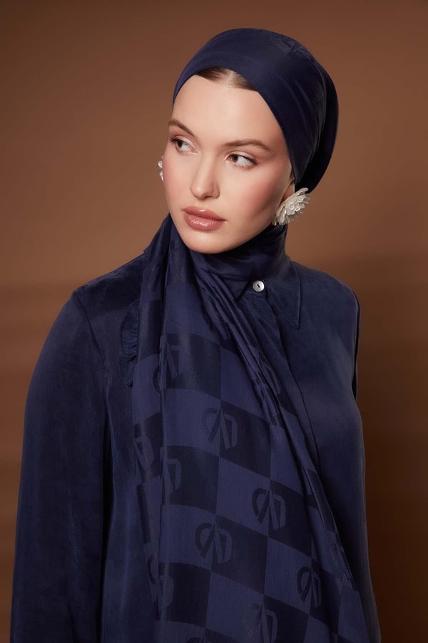 LevidorA.Lacivert Kare LVD Baskılı Naia Jakar Şal
