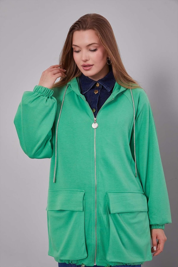 LevidorA.Yeşil Kapüşonlu Taşlı İp Detaylı Kap