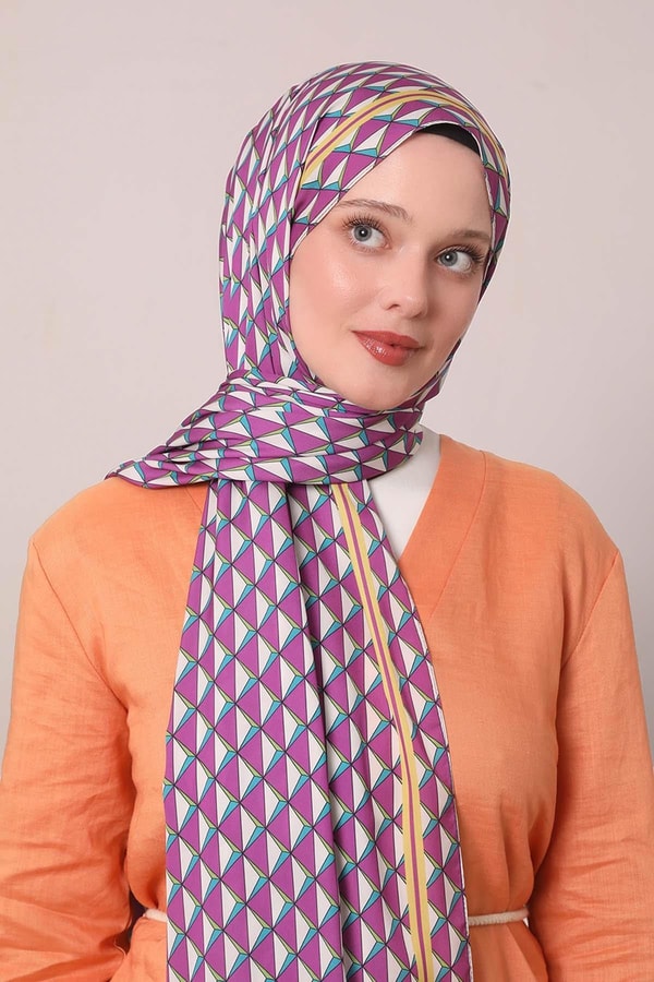 LevidorA.Mor Üçgen Desen Club Şal