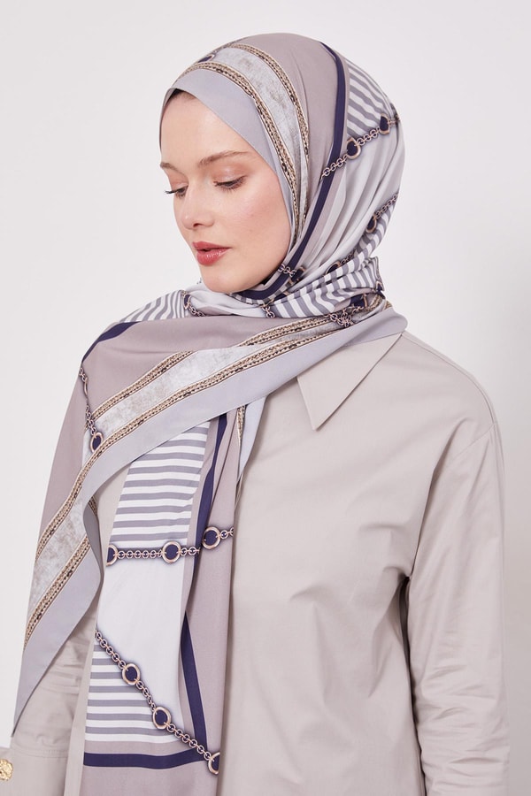 LevidorA.Gri Zincir Desen Love