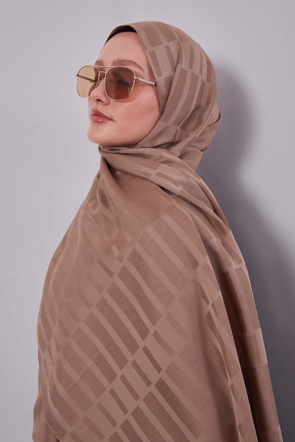 LevidorA.Kahve Kesik Çizgili Blue Jakar Şal