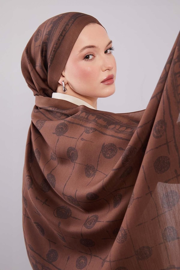 LevidorA.Kahve Yuvarlak Desenli Yün İpek Şal