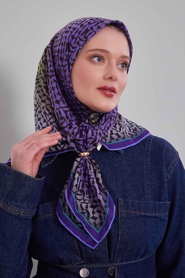 LevidorA.Mor Renk Geçişli Desen Soft Eşarp