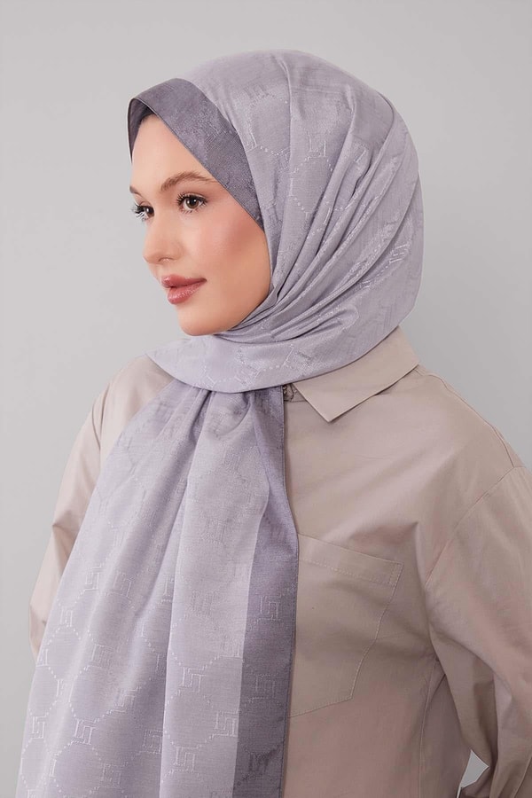 LevidorA.Gri Petek İşlemeli Monogram Şal