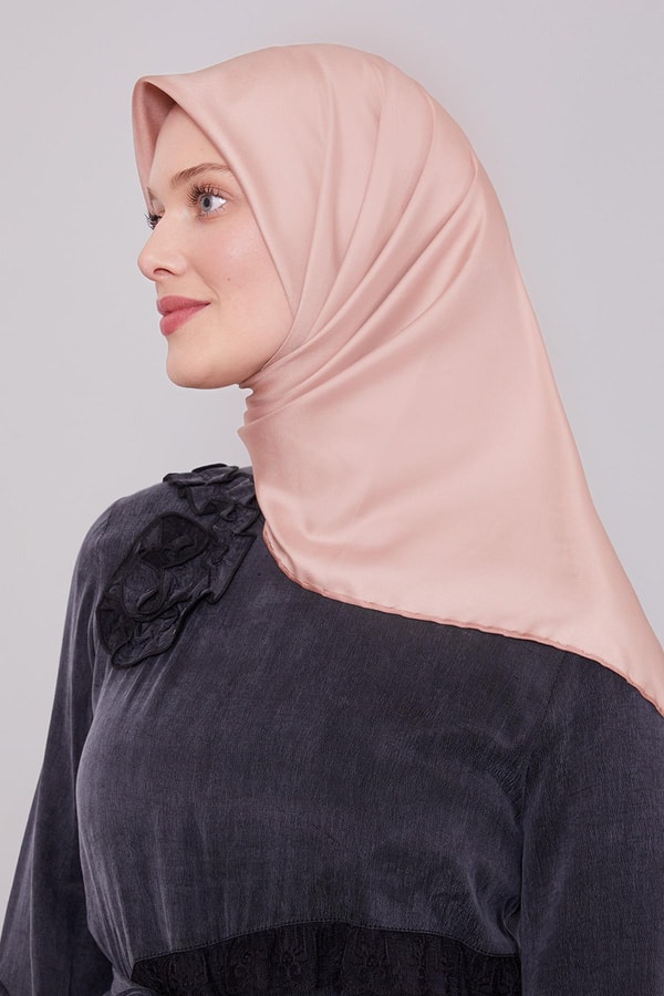 LevidorA.Pembe Düz Renk Trend Twill Eşarp