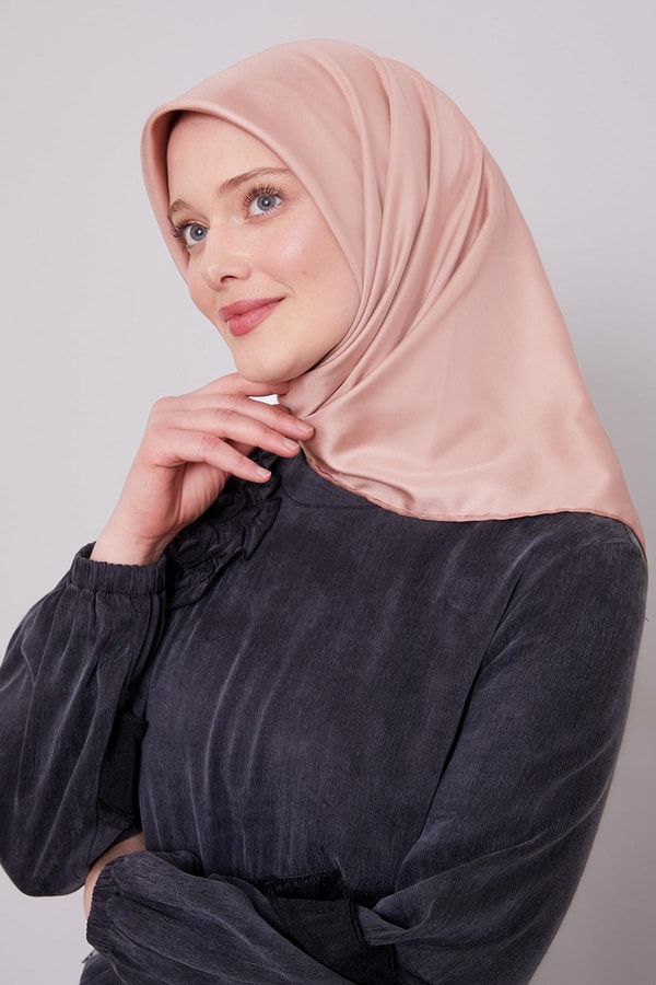 LevidorA.Pembe Düz Renk Trend Twill Eşarp