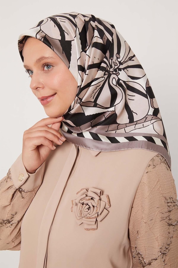 LevidorA.Vizon Zambak Desen Twill İpek Eşarp