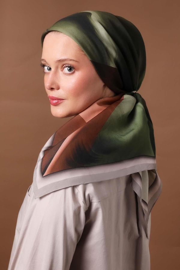 LevidorA.Gri Parçalı Desen Aura Eşarp