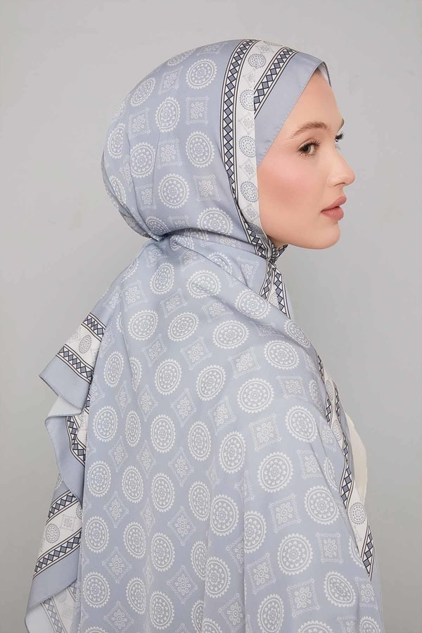 LevidorA.Gri Motif Desen Club Şal