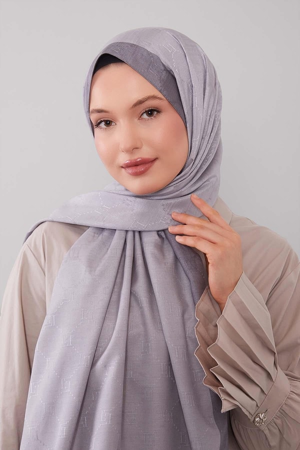 LevidorA.Gri Petek İşlemeli Monogram Şal