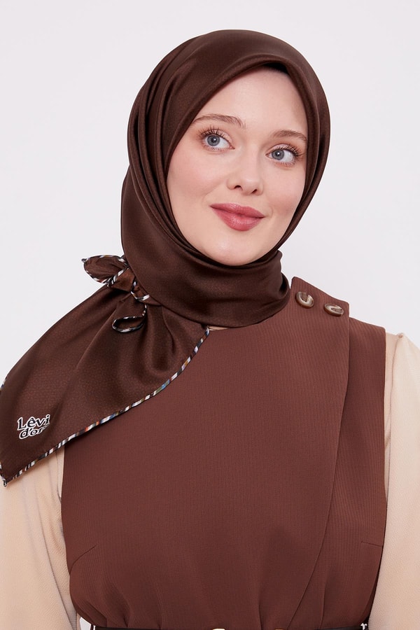 LevidorAcı Kahve Benekli Twill İpek Eşarp